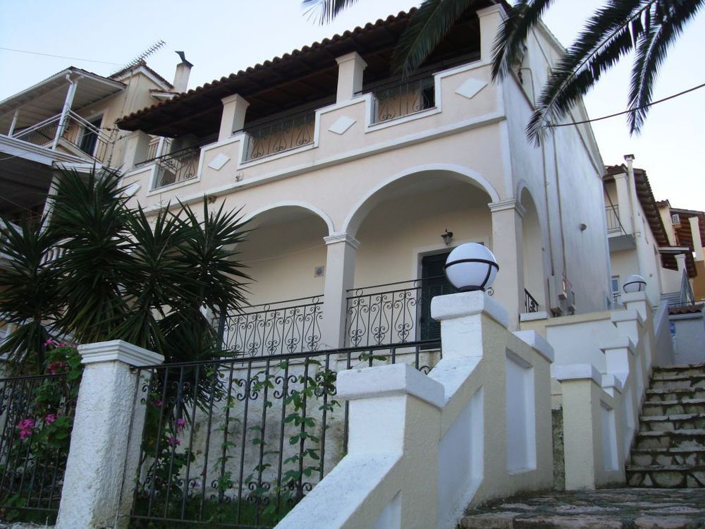 Hotel Miami Sea View Kavos Exterior photo